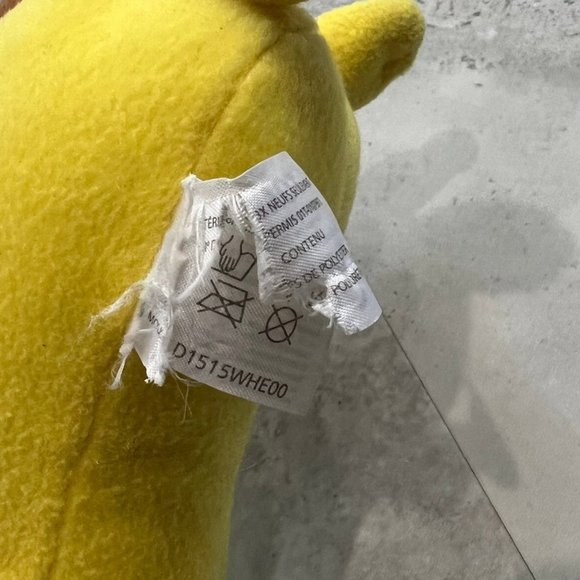 Pokemon Pikachu Sleeping Laying Plush Toy Stuffed Animal Tomy C - Picture 8 of 10